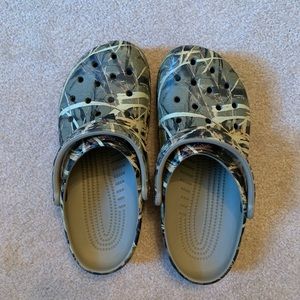 NWOT Camo Crocs!